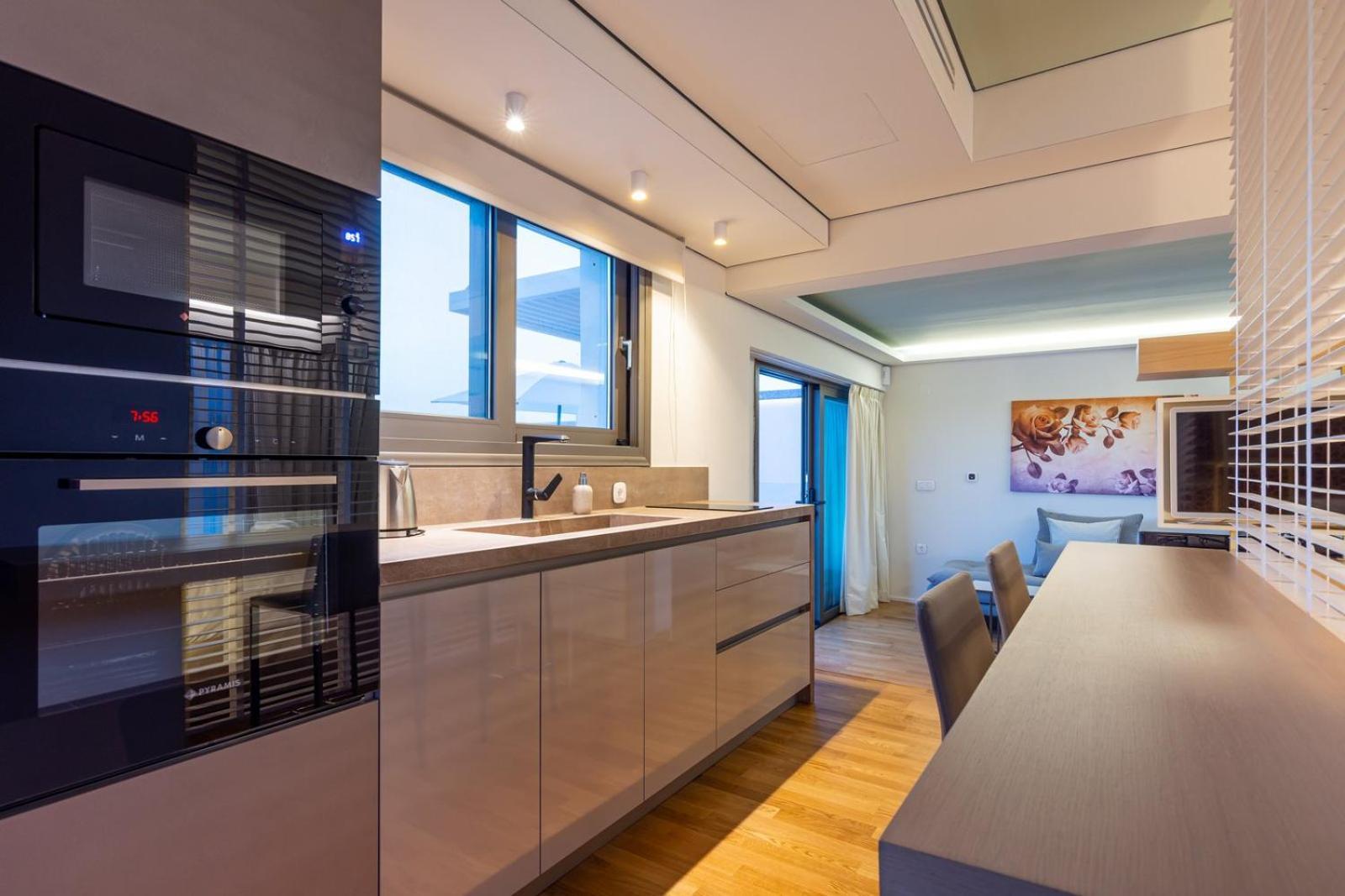 Onira Suite Dreams Hersonissos  Ngoại thất bức ảnh